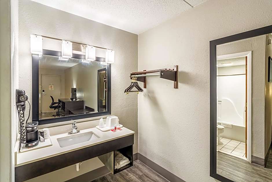 Econo Lodge