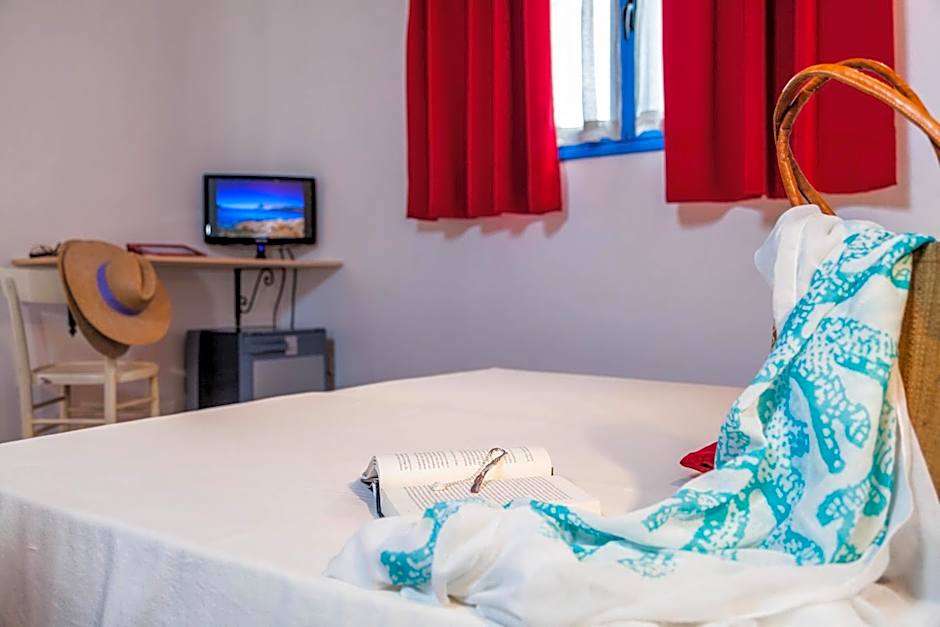 The Old Farm Asfodeli - Adults Only