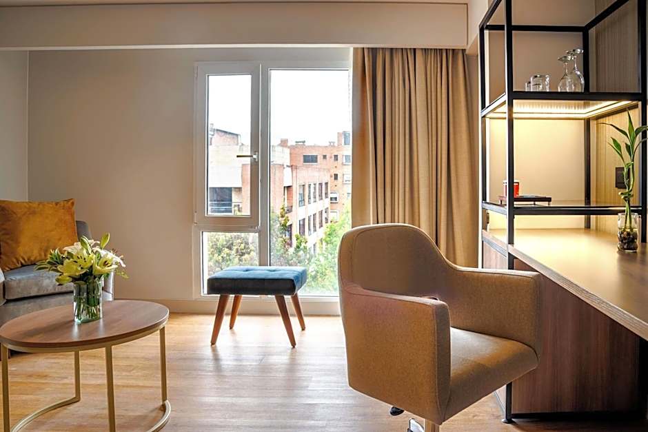 NH Bogota Pavillon Royal