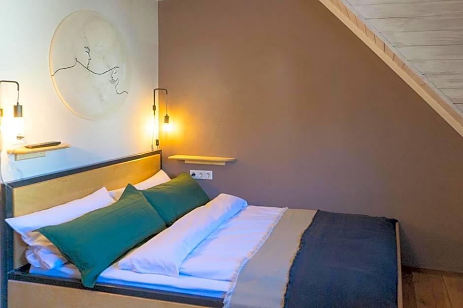 Hofgut Langenborn Wohnen auf Zeit möblierte Apartments Aschaffenburg Alzenau Frankfurt