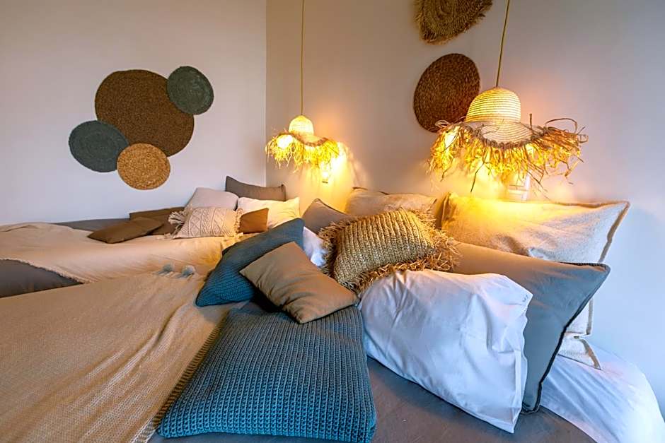 Arcadia Luxury Rooms Seaside Cuisine