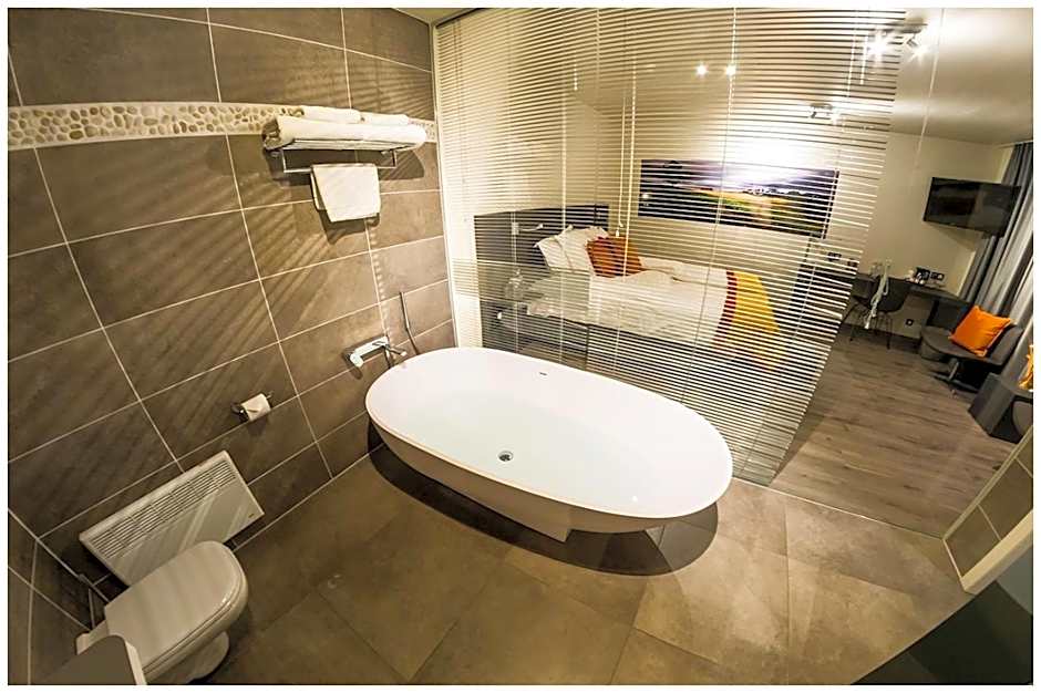 Abalona Hotel & Apartments