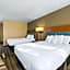 Country Inn & Suites by Radisson, Red Wing, MN