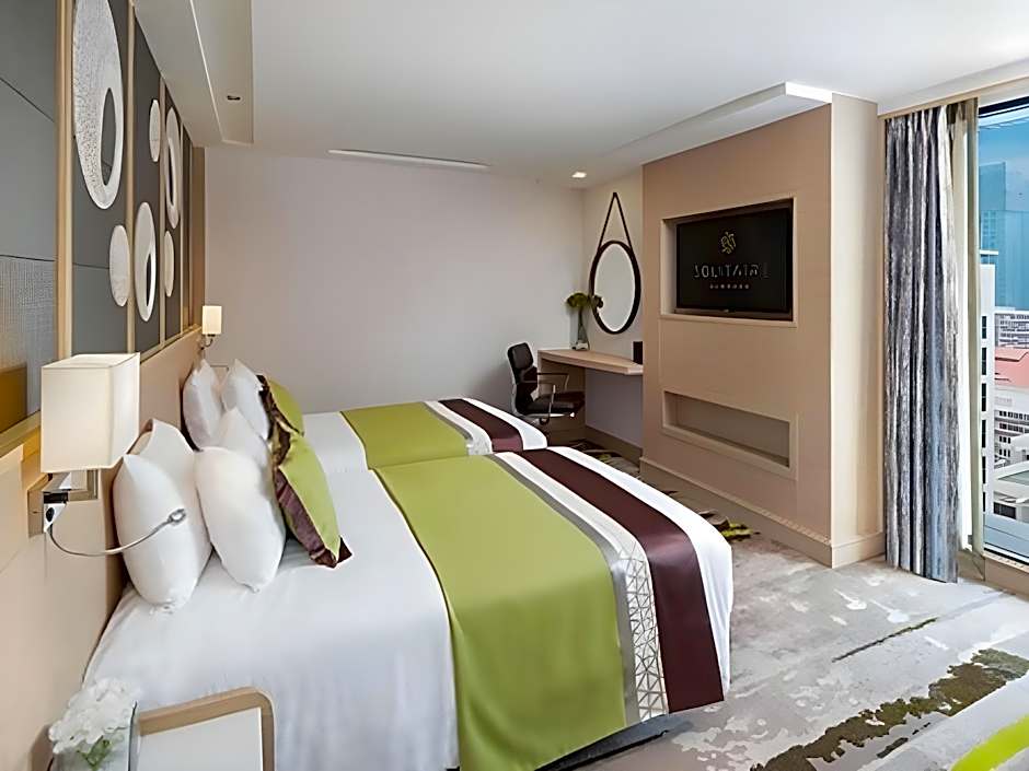 Solitaire Bangkok Sukhumvit 11