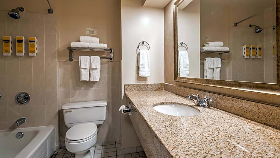 Best Western Plus Cairn Croft Hotel