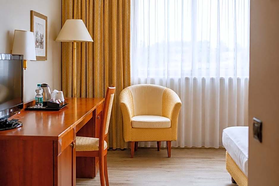 Phi Hotel Cavalieri
