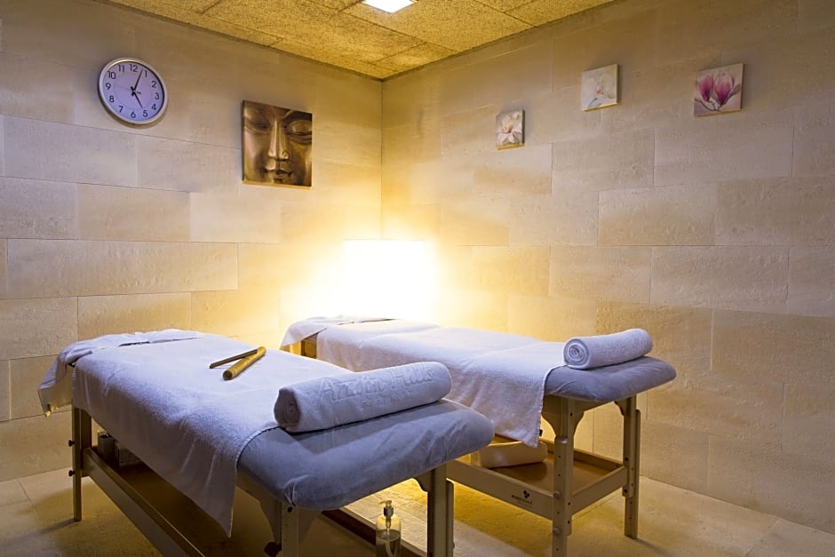 Fun Aragon Hills Hotel & Spa