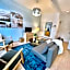 OneLuxStay near Fashion District