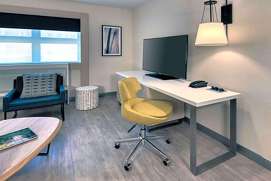 The Insignia Hotel, Sarnia, a Tribute Portfolio Hotel