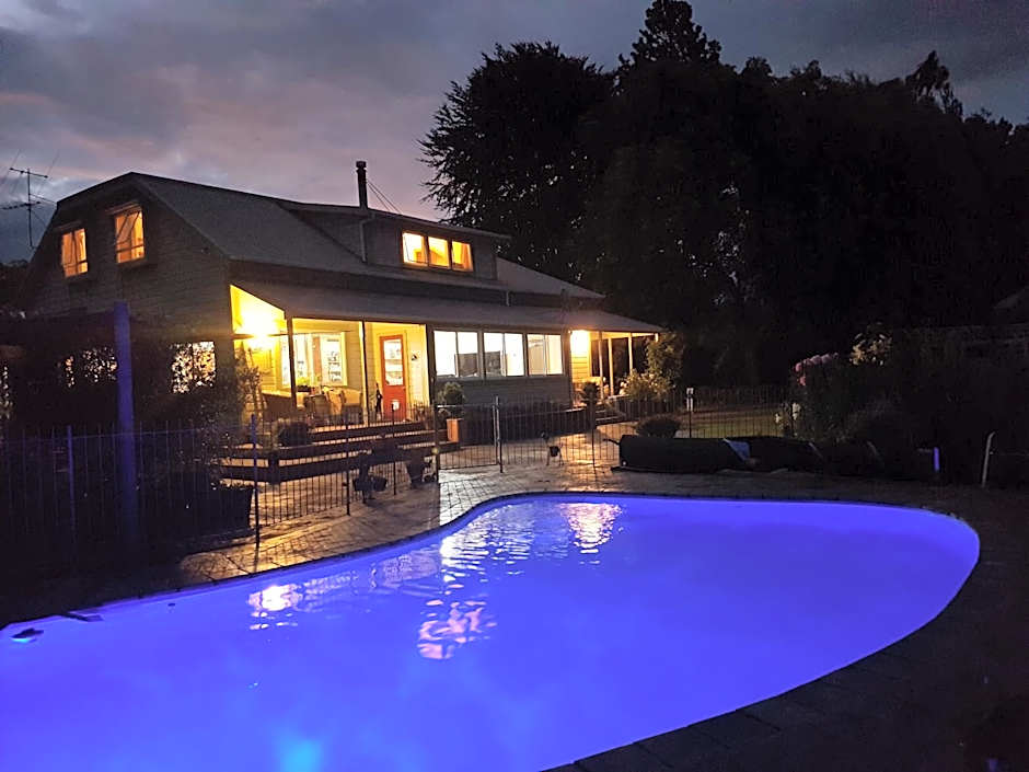 The Jolly Poacher Retreat