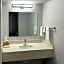 Motel 6 Huntsville AL University Dr.