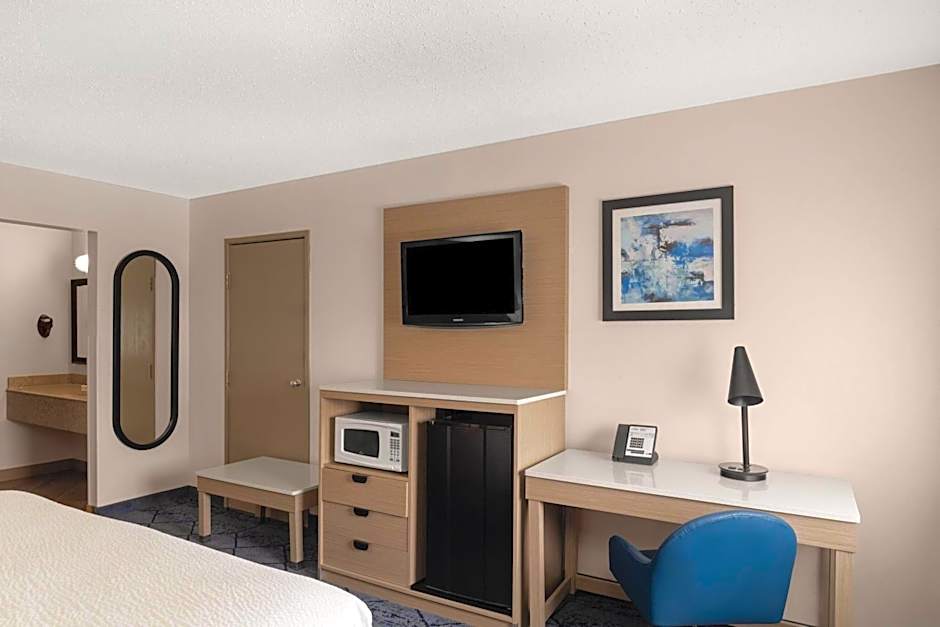 Baymont by Wyndham Columbia, MO