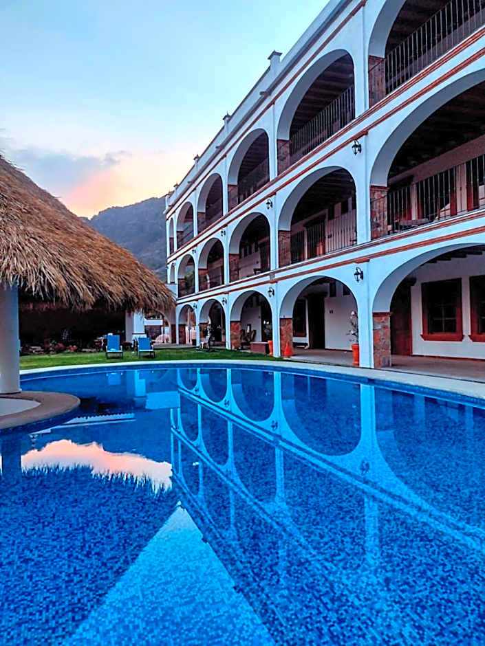 Palacio Del Cobre