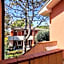 Cozy flat in residence with swimming pool-Beahost
