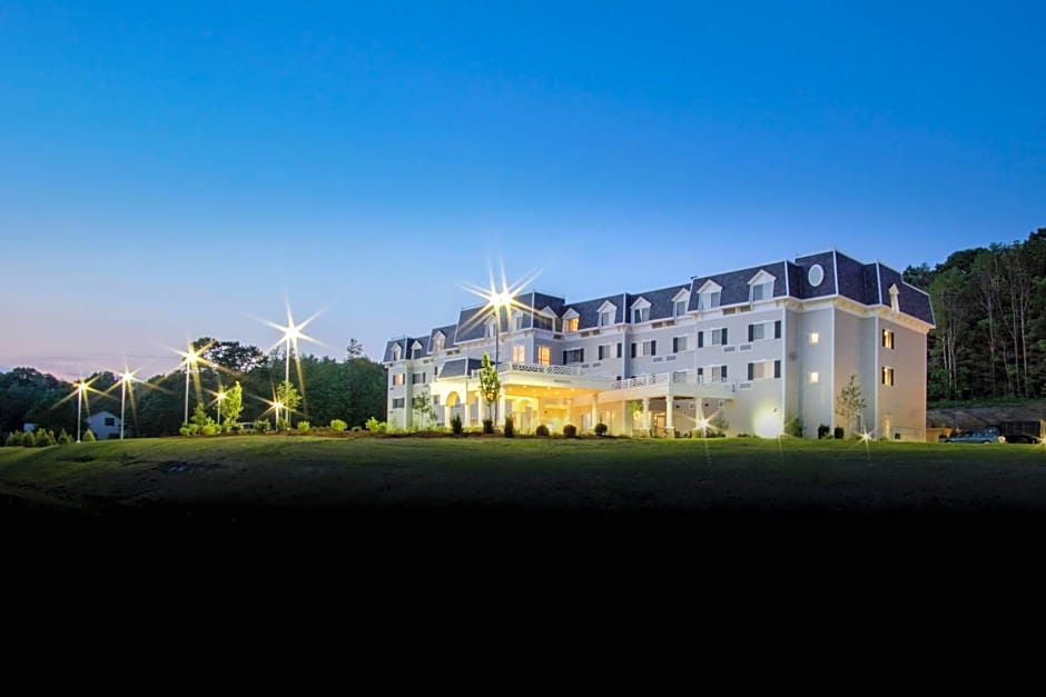 Courtyard by Marriott Lenox Berkshires