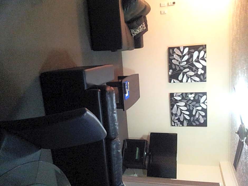 Champelli Palms Luxury Apartments