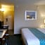 Wyndham Garden Kenosha Harborside