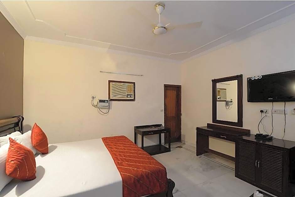 Hotel Vishal Residency Mahipalpur Near IGI Delhi Airport