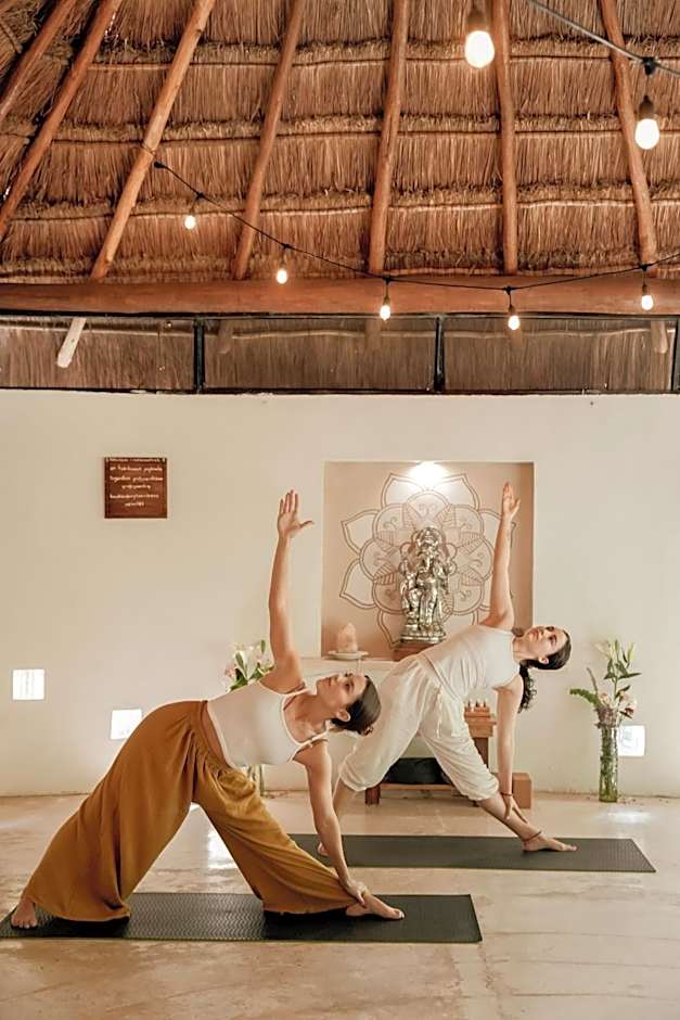 Petit Lafitte Beach Front Hotel & Bungalows