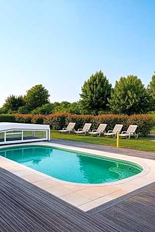 Hotel Ibis Styles Montargis Arboria