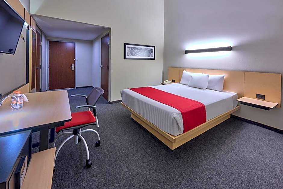 City Express Plus by Marriott Ciudad de México Patio Universidad