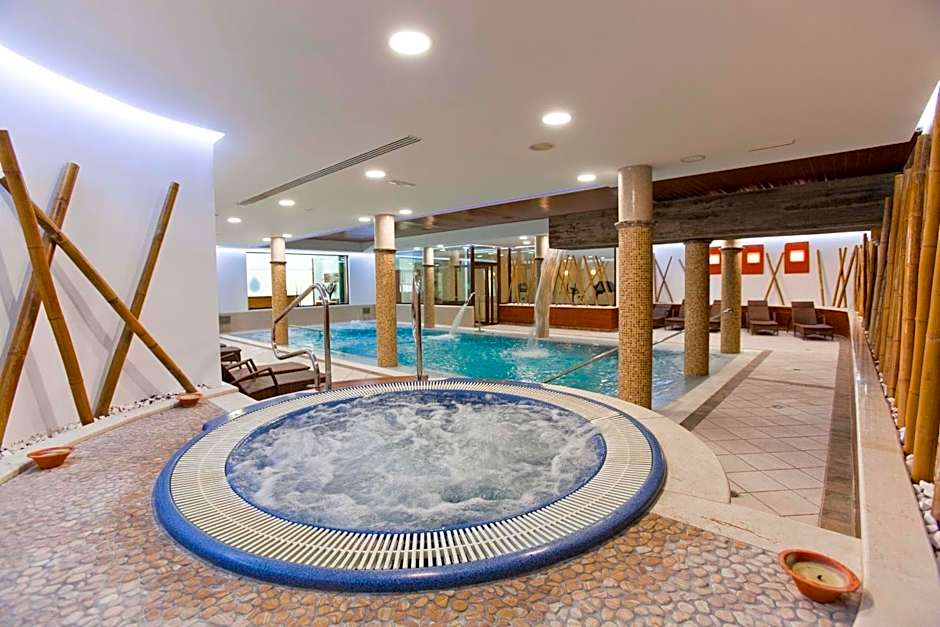 Hospes Palacio De Arenales & Spa
