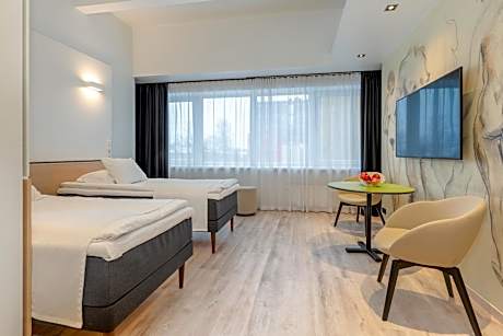 Standard Premium Twin Room