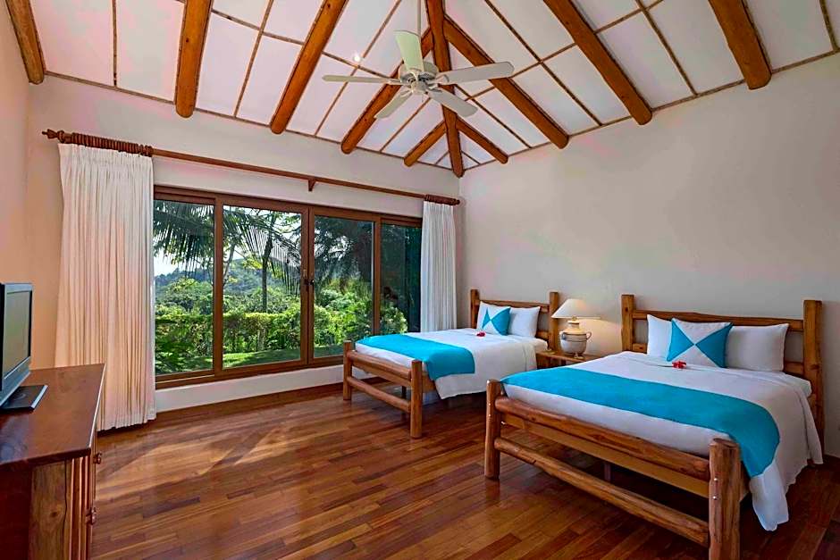 Punta Islita, Autograph Collection