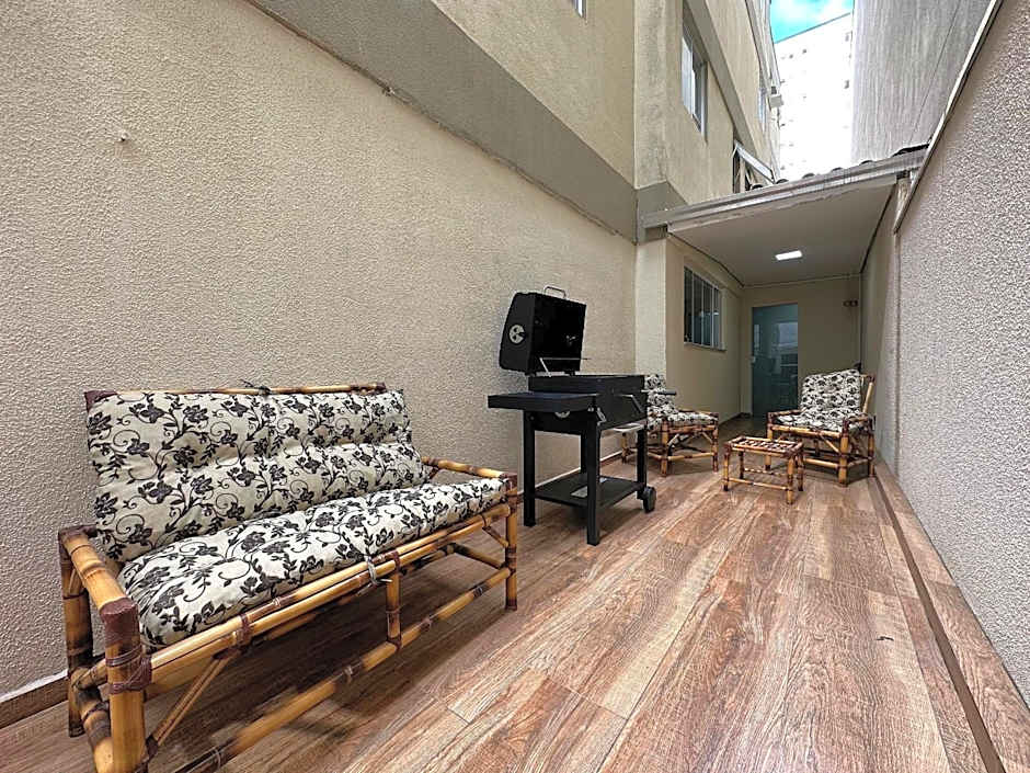 LA02- 2 Suítes +1Quarto | Jacuzzi | Churrasqueira