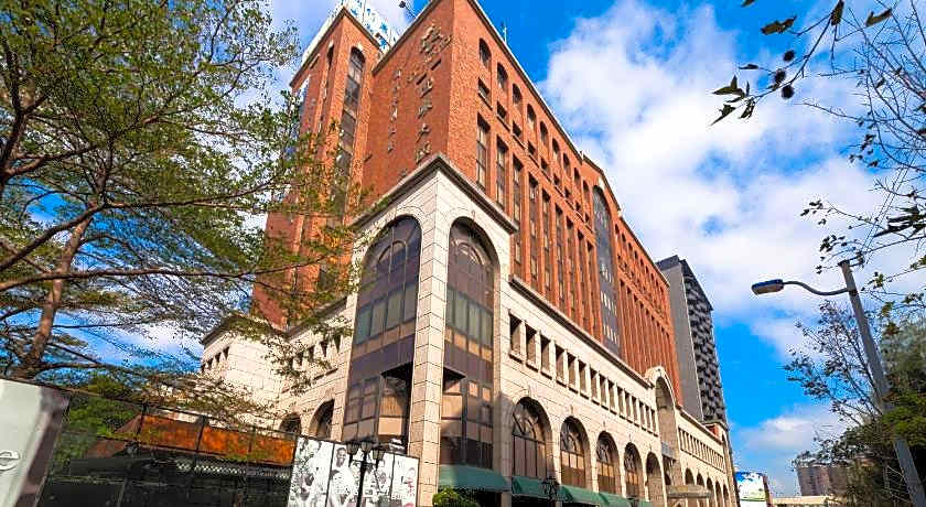 Sol Hotel