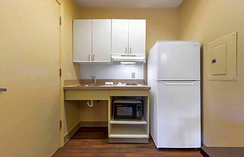 Extended Stay America Suites - Jacksonville - Salisbury Rd. - Southpoint
