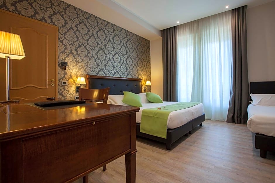 Hotel Astoria