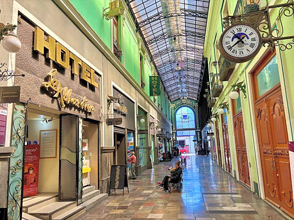 Hotel La Alhondiga