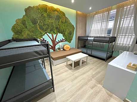 Family Bunk Bed with City View