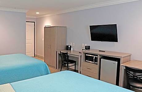 Standard Queen Room