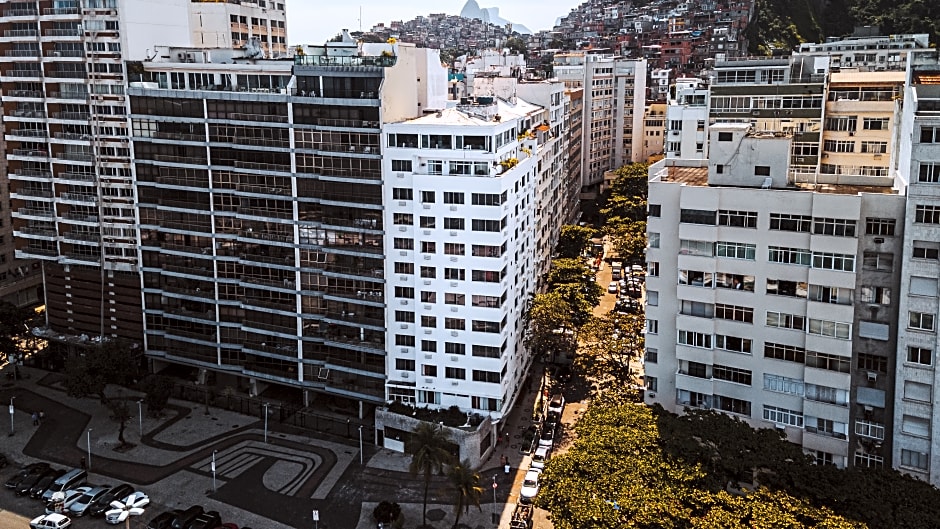Selina Copacabana