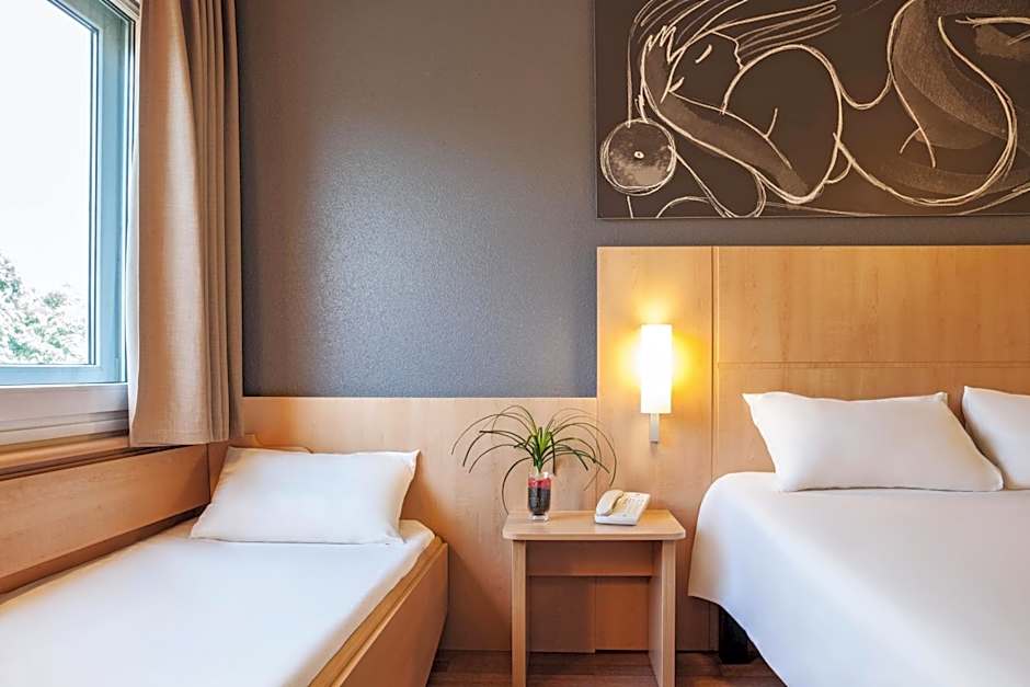 Ibis Barcelona Meridiana