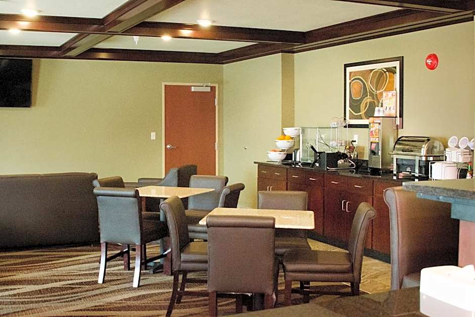 Cobblestone Inn & Suites - Soda Springs