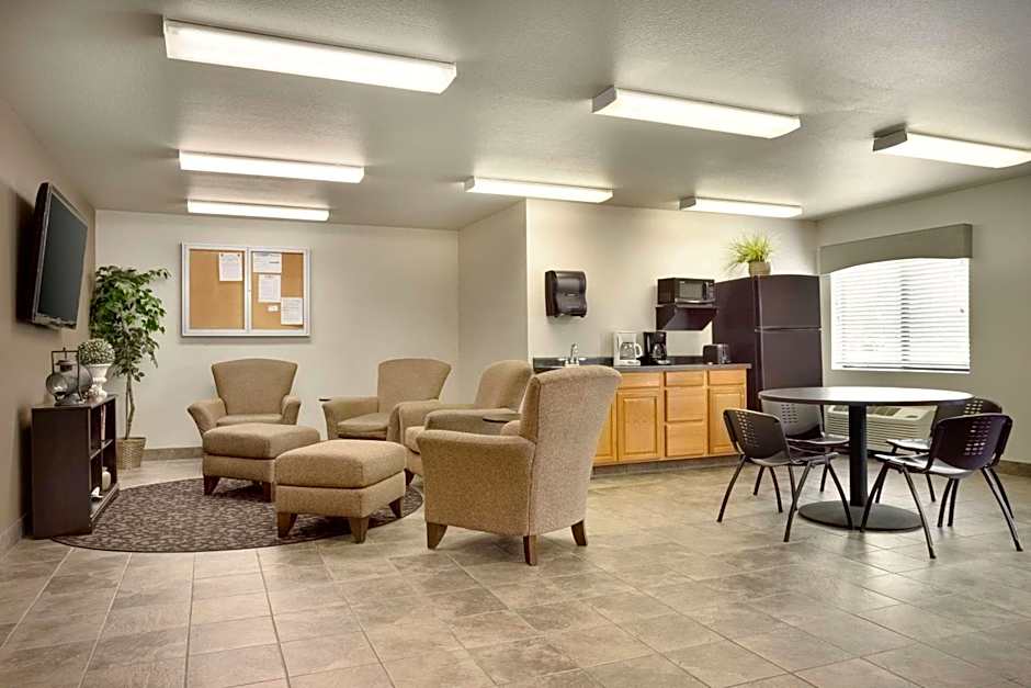 Travelodge by Wyndham Cheyenne