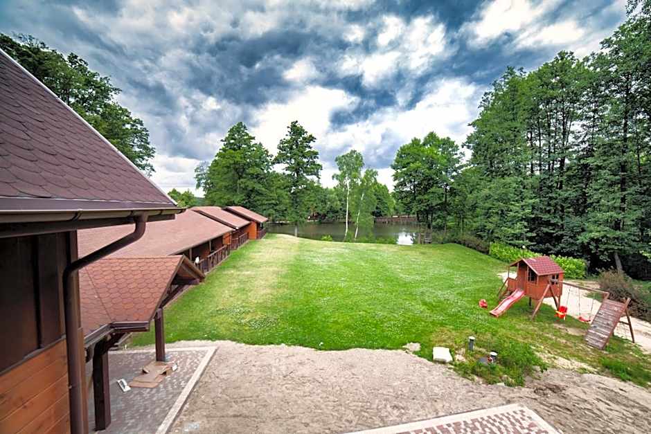 Hotel Dworek Wapionka