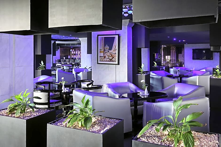 Anezi Tower Hotel