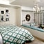 Twelve Apostles Hotel & Spa
