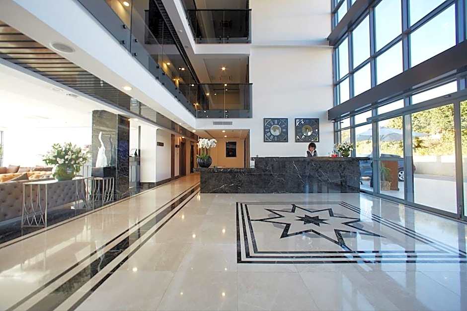 The Nowness Luxury Hotel & Spa