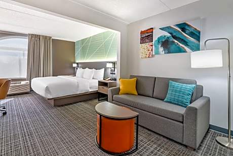 Comfort Inn & Suites Madison East - Monona