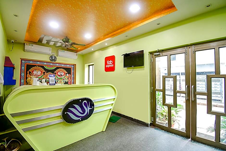 Hotel Shantikunja by OYO – Puri, TX