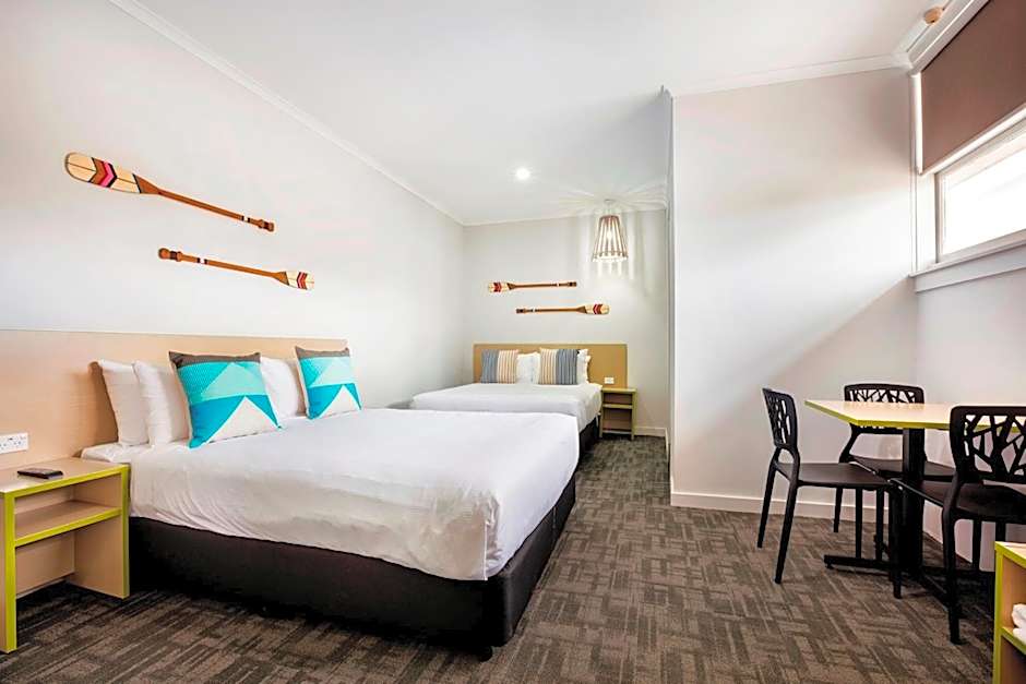 Nightcap at Caringbah Hotel