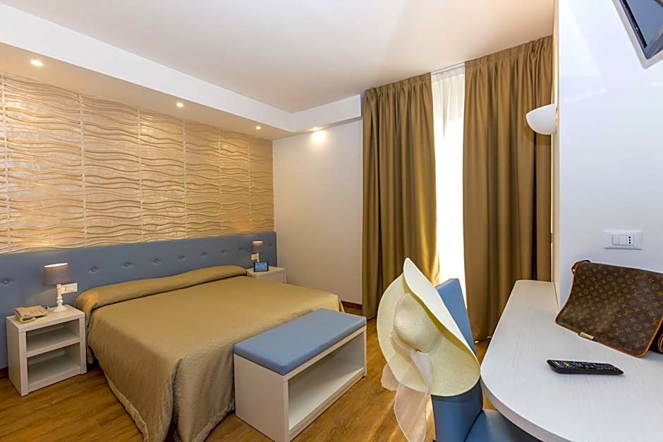 Photo 1 of 11 of Superior Double Room with Partial Sea View