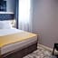 H41 Luxury Suites