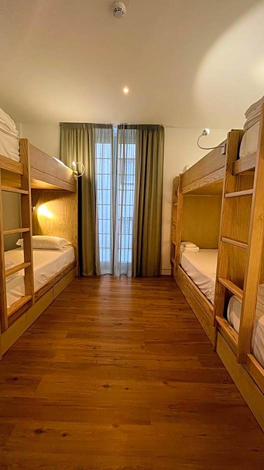 Matriz 55, Hostel & Suites