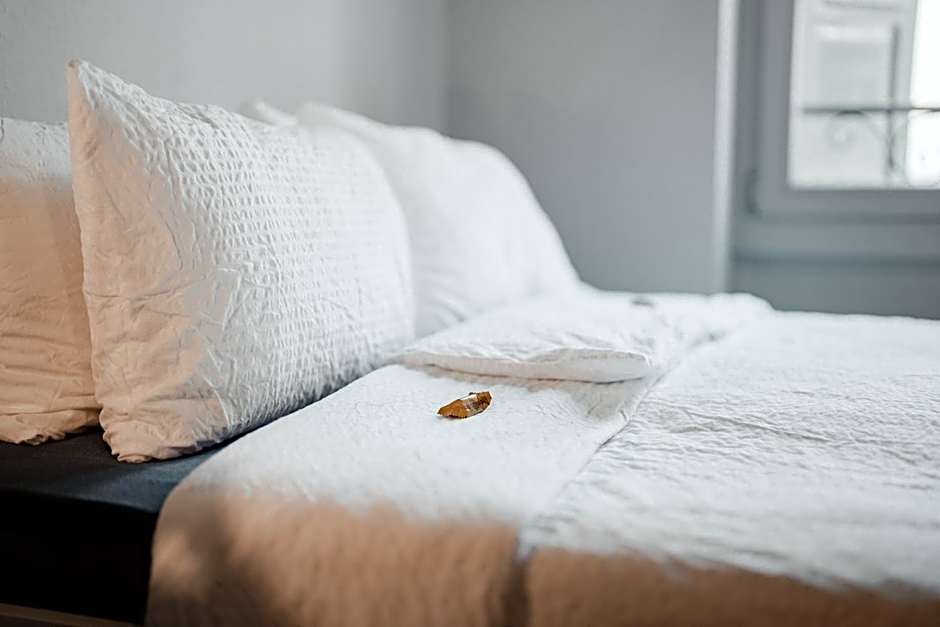 No8 Boutique Hotel - self check in